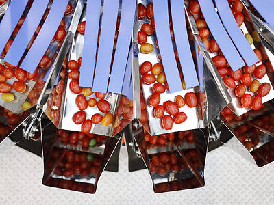 Koppert-Machines-Multipacker-packaging-tomatoes-snack-vegetables