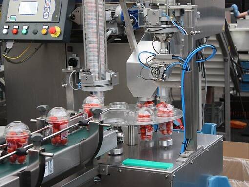 Koppert-machines-cup filler-snack tomato
